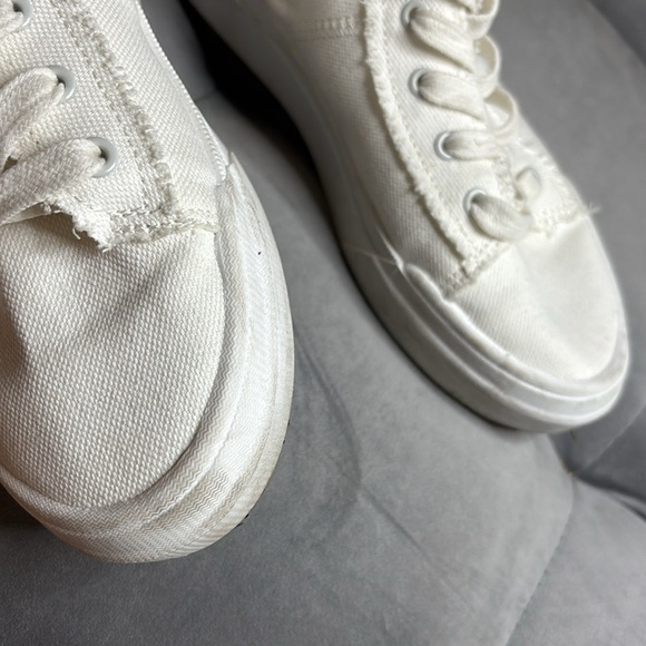 Roxy Rae Mid Women's High-Top Canvas Sneakers - White size 6 - Picture 5 of 8